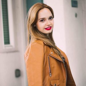 Meet your Posher, Anna livia